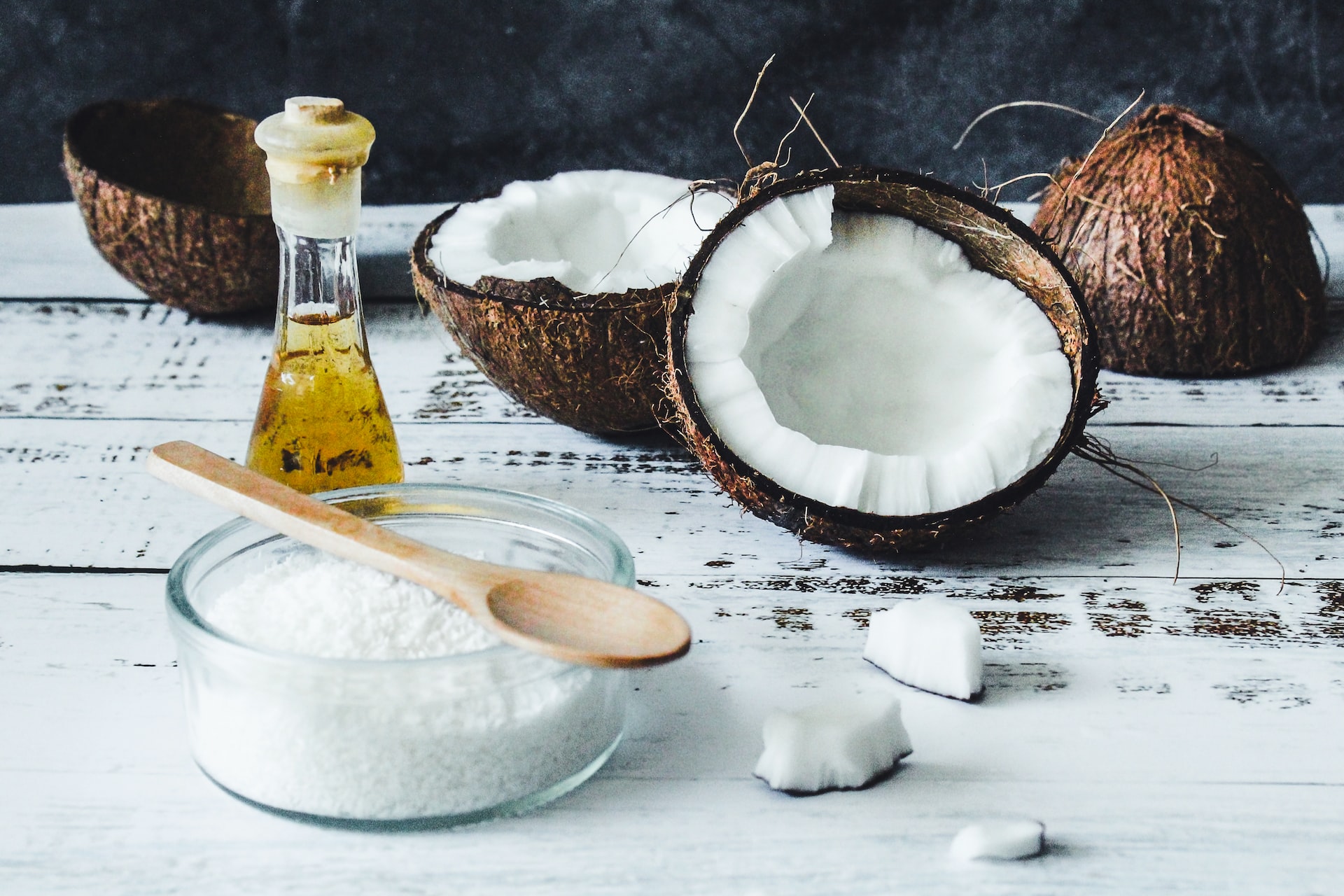 9 Excellent Uses For Coconut Oil